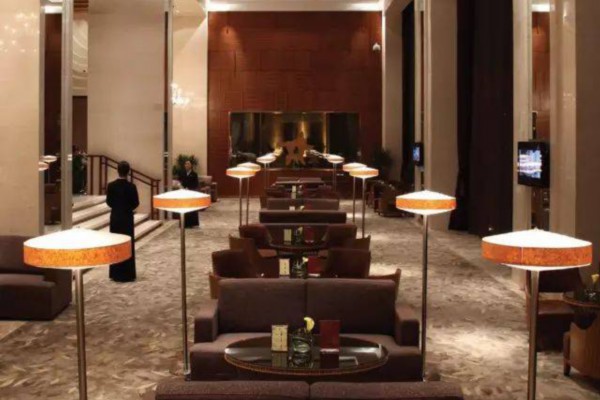 重庆帅哥足底按摩，舒缓疲劳一触即达