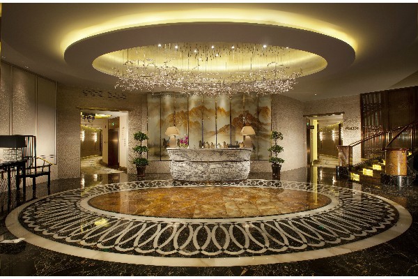 重庆盲人按摩界传奇，百人团队实力非凡